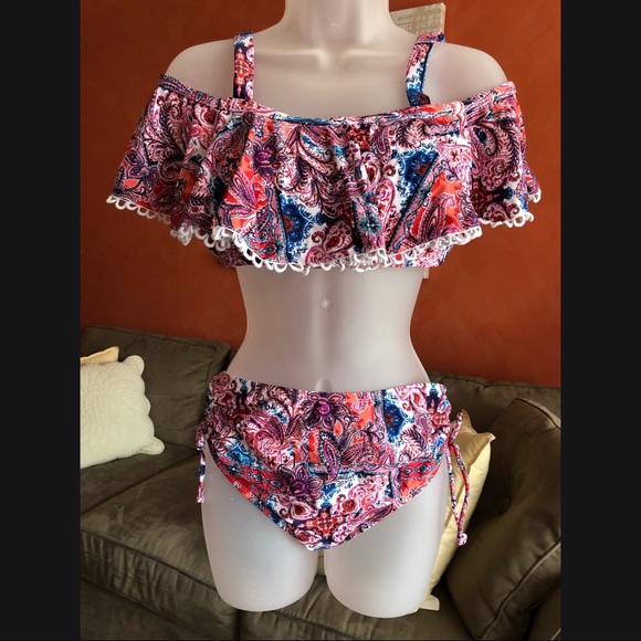 Swimsuit For All Other - Cute Off The Shoulder Ruffle Bikini Set